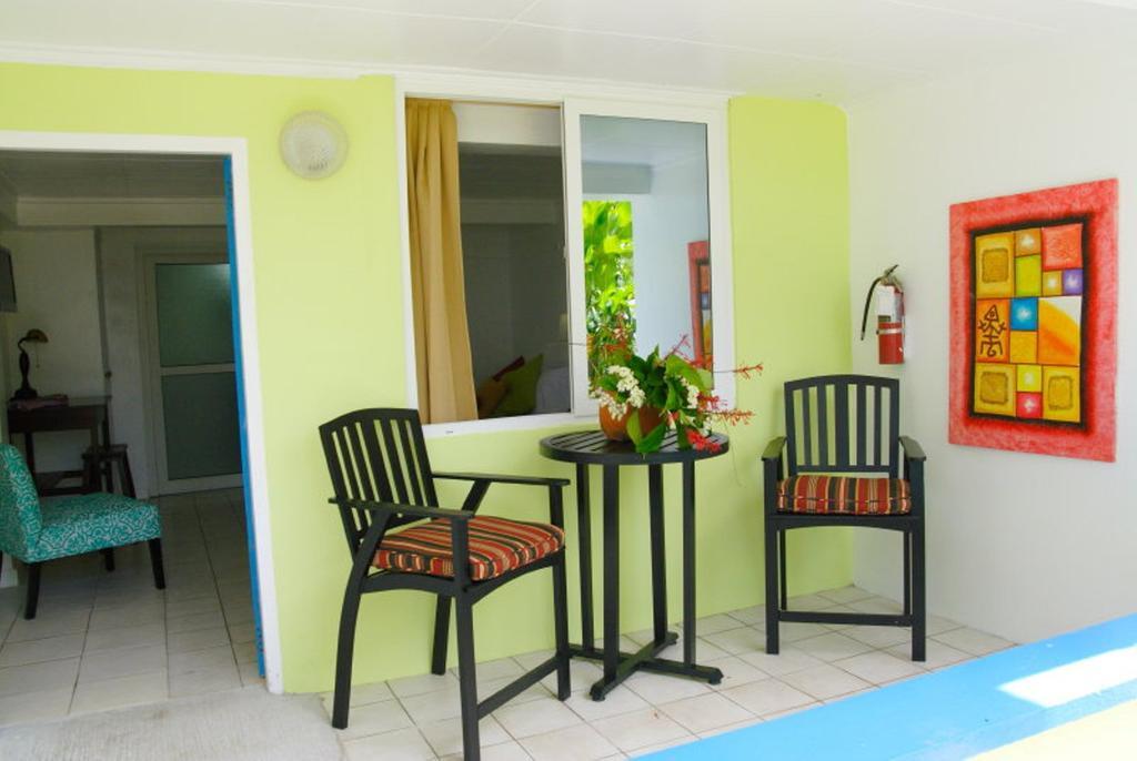Castle Comfort Lodge Roseau Ruang foto