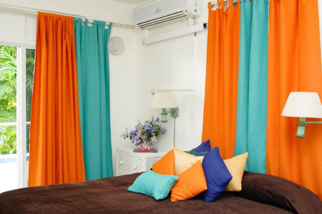 Castle Comfort Lodge Roseau Ruang foto